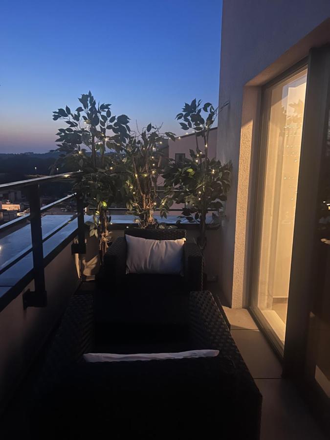 Non Smoking Penthouse Ll Erasme Apartment Brussels Exterior photo